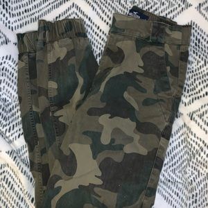 Hollister Camo Joggers